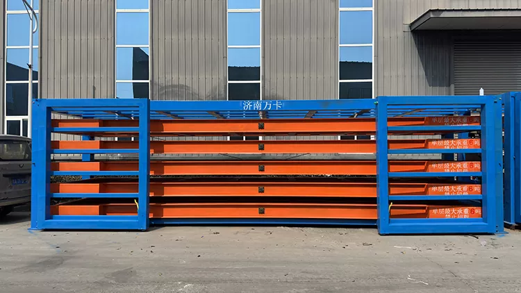 1530 Hand Cranked Sheet Metal Storage